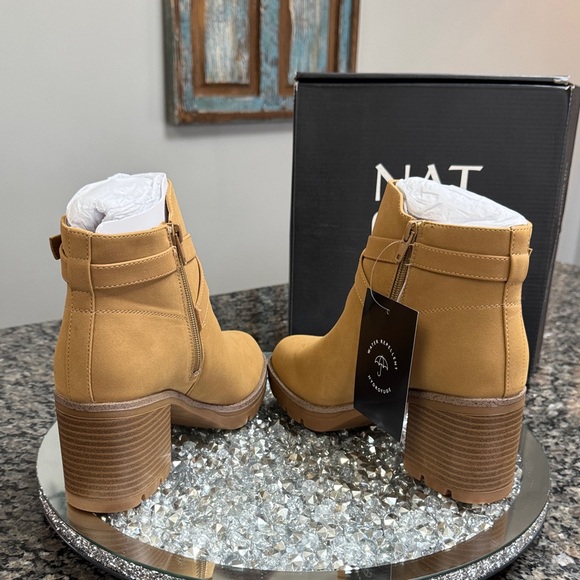 Naturalizer Women's Camel Ankle Booties NEW 8.5W - Picture 12 of 14